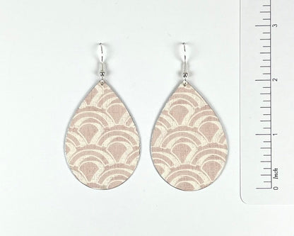 Pink Scallop Pattern Teardrop Earrings