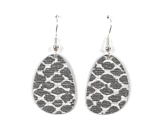 Silvery-Grey Snakeskin Print Asymmetrical Oval Earrings - Small