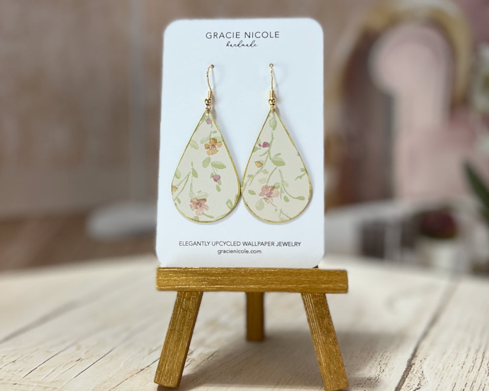 Sweet Floral Print Teardrop Earrings
